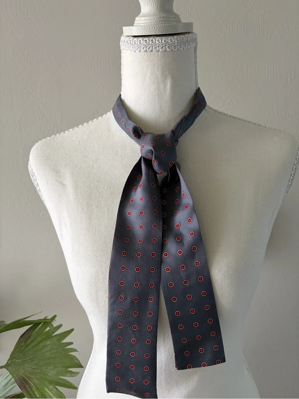 Vintage Chas A Stevens Gray Silk Skinny Scarf